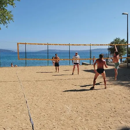 Cozy In Kastel Luksic Apartmán Kaštela